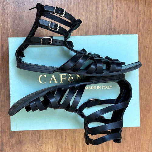 CafeNoir black leather sandals size 40 like new