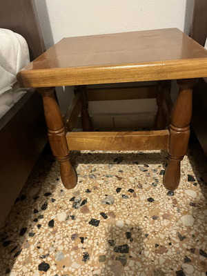 Coffee tables solid wood, like new, set of 2, brown