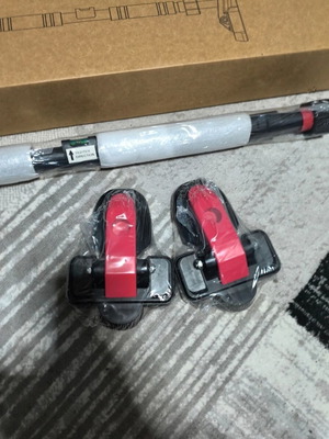 Pull-up bar adjustable, new in packaging
