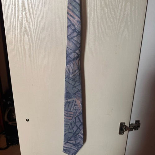 Vintage tie like new