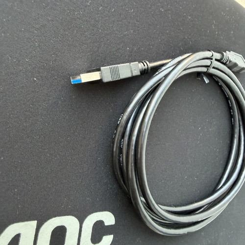 AOC E1659FWU portable monitor used, 15.6 inch 1366x768 60hz