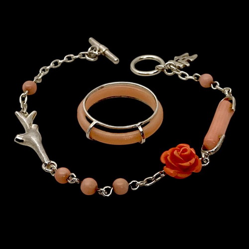 Silver bracelet with coral new, pink and orange