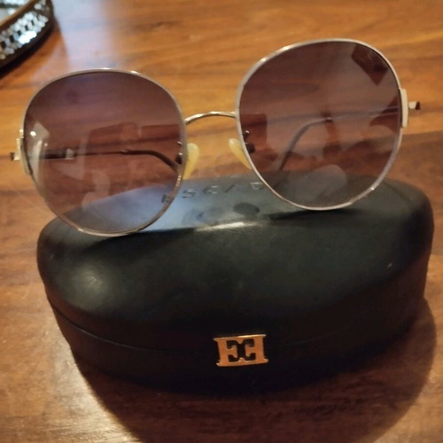 Escada sunglasses like new, gold color