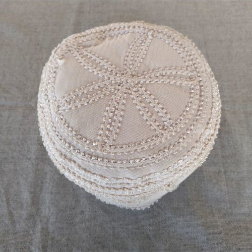 Muslim men's hat like new, white cotton with embroidery