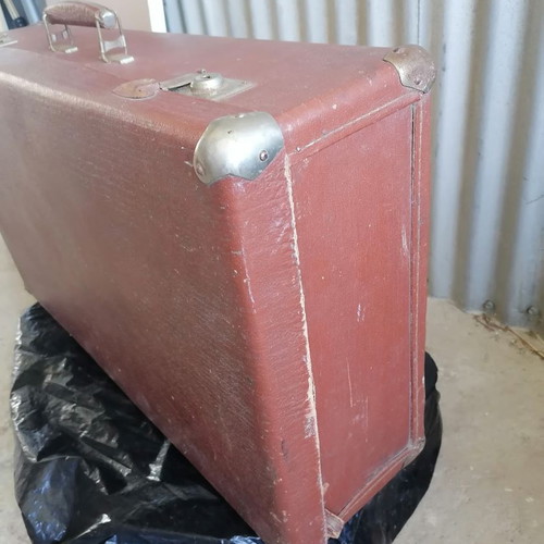 Vintage suitcase used, 70 x 40 x 19 cm, good condition