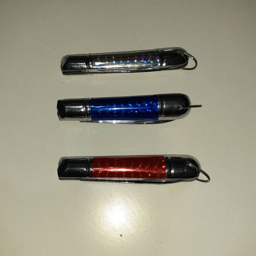 Three pocket knives new, for collection