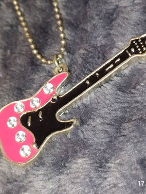 Electric guitar necklace