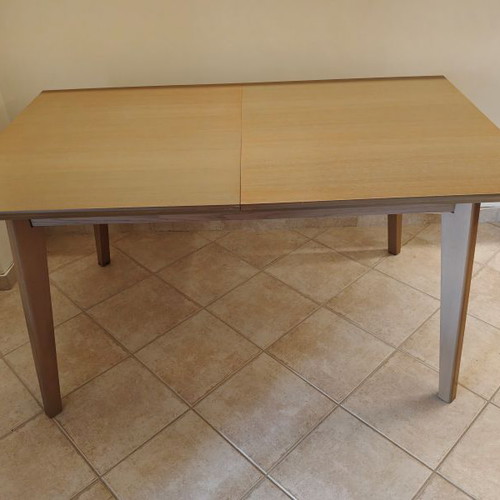 Folding dining table like new, solid beech wood