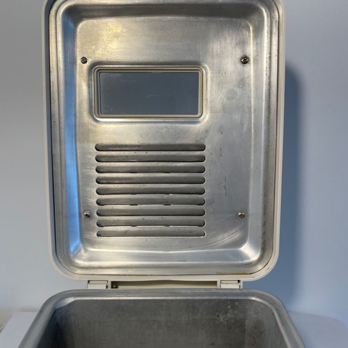 Kenwood Φριτέζα μεταχειρισμένη, χωρητικότητα 2,5 λίτρα, λευκή