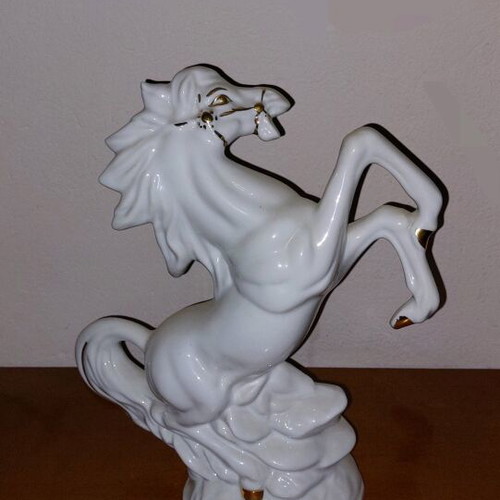 Decorative horse porcelain vintage like new