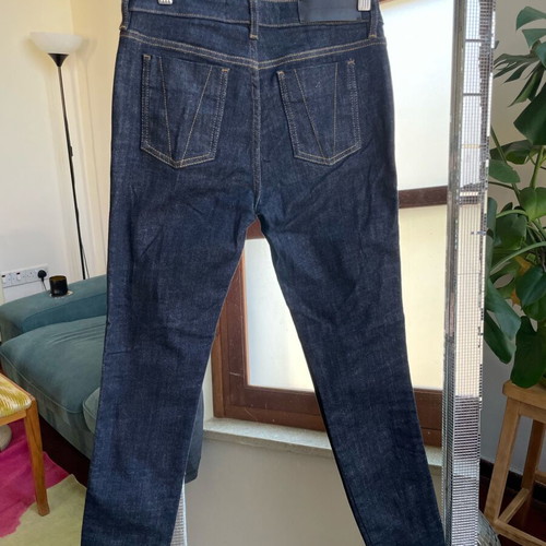 Victoria Beckham jeans size 27 like new, dark indigo skinny fit