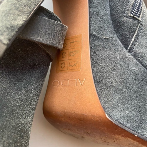 Aldo suede stiletto shoes used, grey with belt detail, size 38