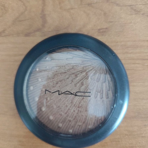 MAC Highlighter Extra Dimension Skinfinish Soul Glow used