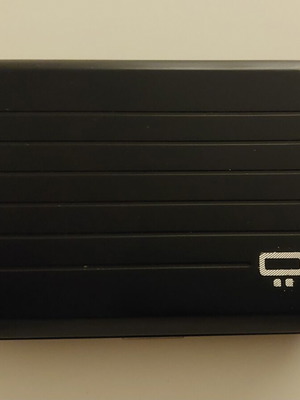 Ogon Designs Stockholm v2 wallet like new, black aluminum
