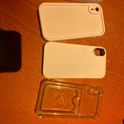 iPhone XR 64 GB used, red, with faulty rear camera