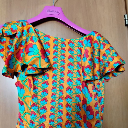 Karavan dress colorful used with open back and ruffled sleeves