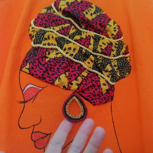 Fruit of the Loom Africana Handmade T-shirt new, colorful orange