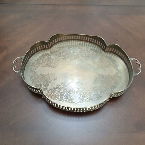 Brass tray handmade, like new, oval with handles and feet