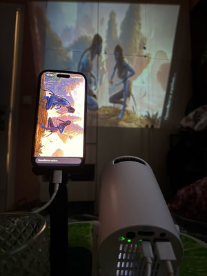 Wireless Mini Projector Wi-Fi new with Type-C charging and phone connection
