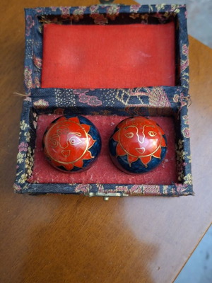 Baoding Balls Cloisonné set like new with authentic case