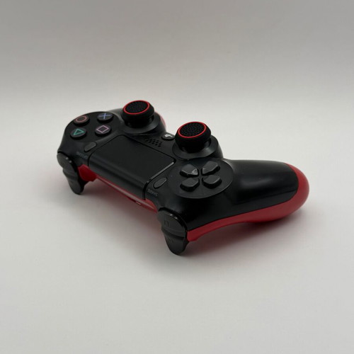 Sony Dualshock 4 V2 Black - Red controller used, good condition