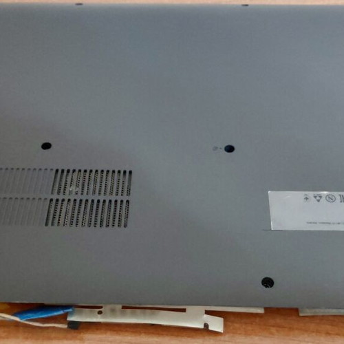 Lenovo Ideapad 330-15AST used for parts, no screen