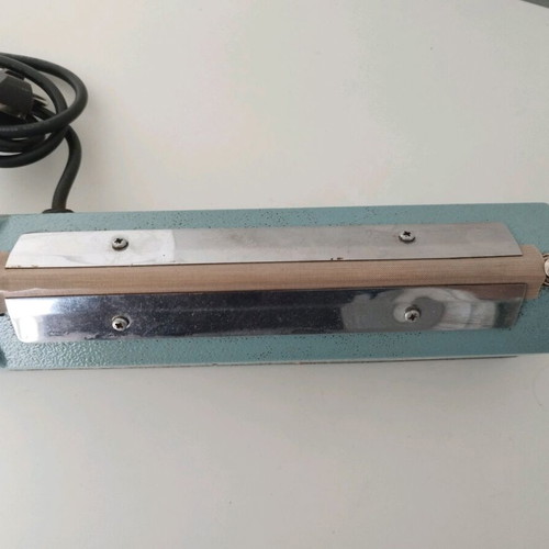 Bag sealer 200mm/5mm 600w like new