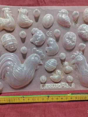Eberhard Faber spring and Easter mold set like new