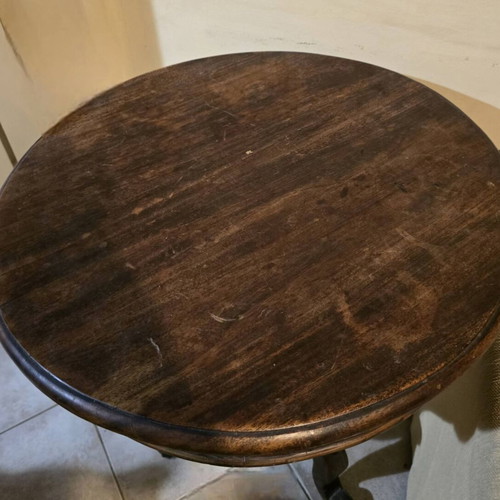 Classic wooden side table used, round 52cm x 70cm with curved legs