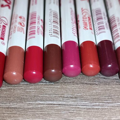 Lip pencils new in various colors
