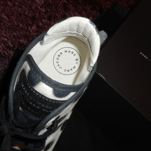 Marc Jacobs sneakers sport style new, size 37, black and white