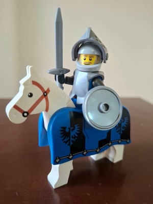 Lego Castle Black Falcon Heavy Knight με λευκό άλογο σαν καινούργιο