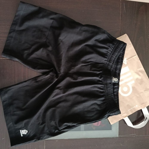 Admiral shorts size M, black, new with tags