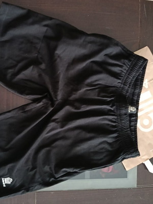 Admiral shorts size M, black, new with tags