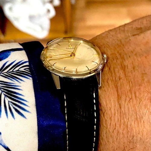 Omega mechanical vintage 1965 watch used, 33mm