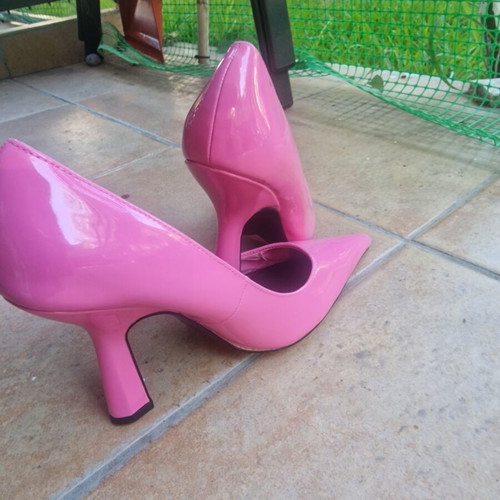 Women's pink pumps new, size 37