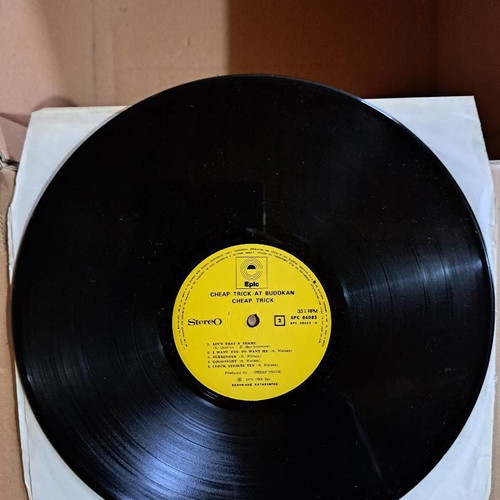 Cheap Trick At Budokan vinyl used, rock, gatefold album