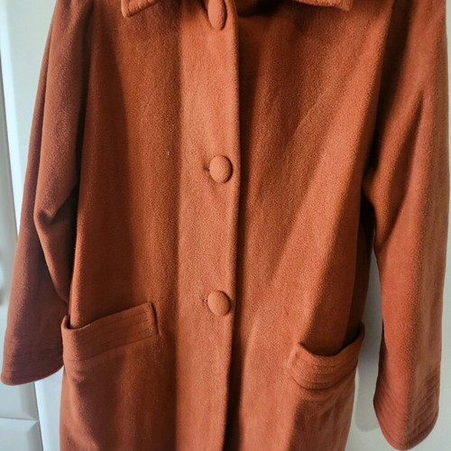 Forel women's coat in tan/orange size L like new