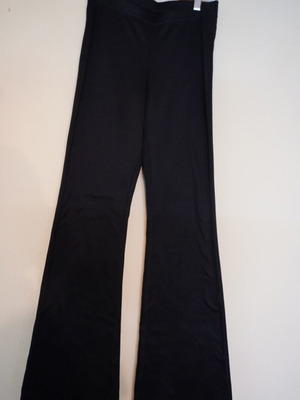 Black Flared Pants H&M used, soft fabric, low waist