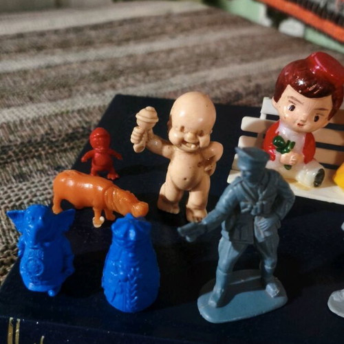 Vintage toys used, set of 18 pieces