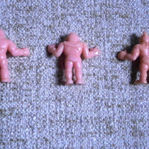 Exogini alien figures new, pack of 16 vintage