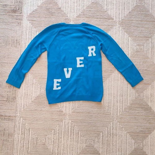 LC Waikiki knitted sweater 8-9Y blue with white print like new