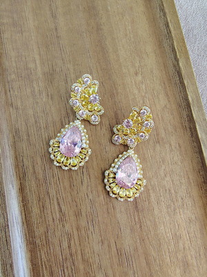 Earrings with zircon stones like new, pink and gold