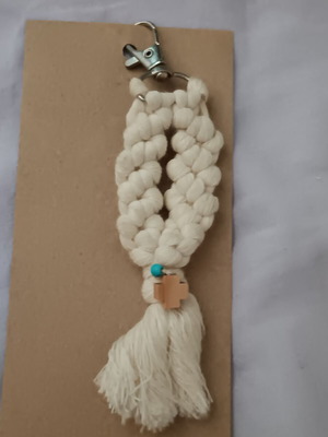 Knitted Keychain trendy, beige