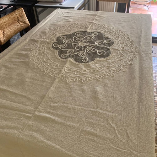 Linen tablecloth like new 135x192