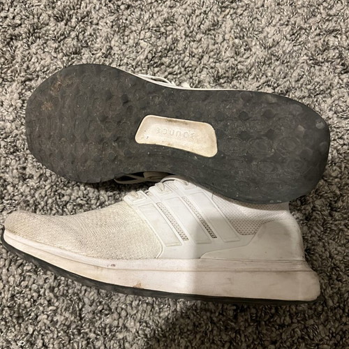 Adidas athletic shoes used, size 44.5, white