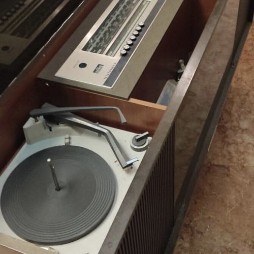 Telefunken turntable cabinet used