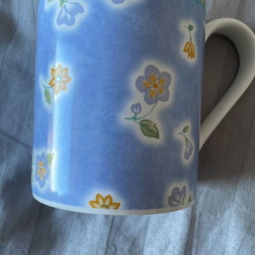CorningWare Dinnerware mugs like new, set of 8, stoneware
