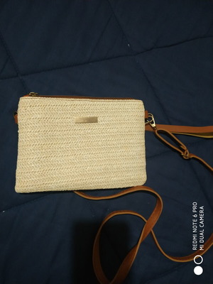 Straw crossbody bag like new, beige