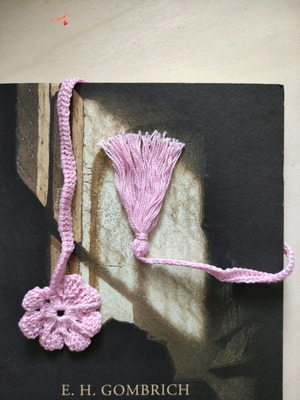 Handmade knitted bookmark new